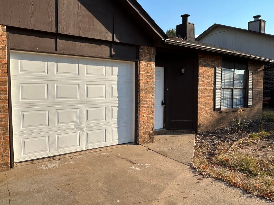 Foto principal - 2409-2411 Magnolia St