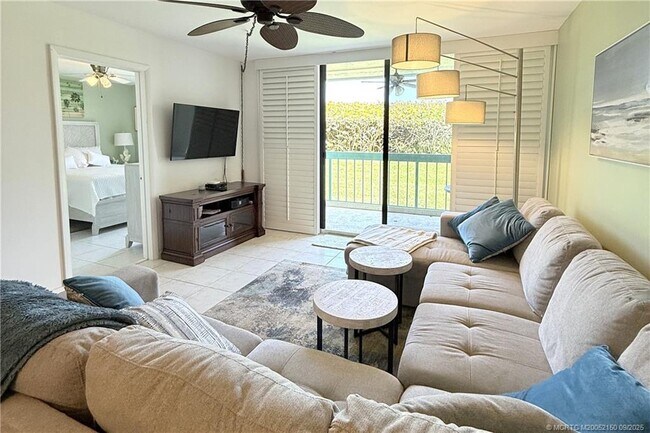 Foto del edificio - 9940 S Ocean Dr