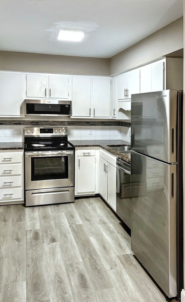 Building Photo - 1022 Sandlin Pl