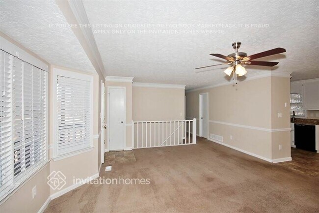 Building Photo - 166 Bluebird Dr