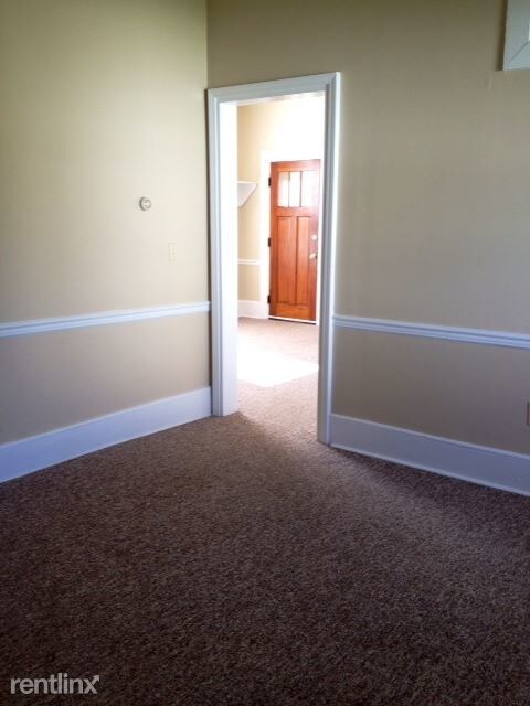 Building Photo - 3 br, 1 bath House - 521 Taylor St