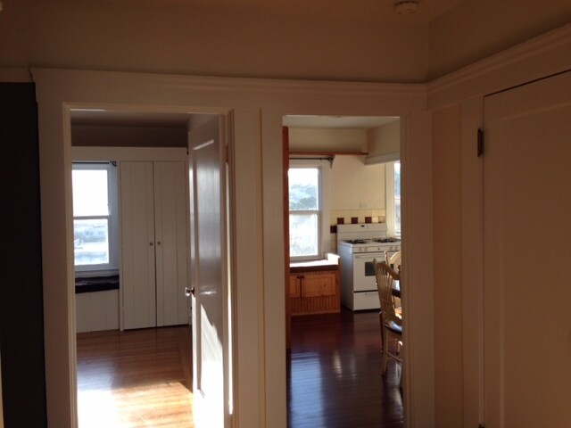 Look into second bathroom and kitchen. - 54 Coleridge