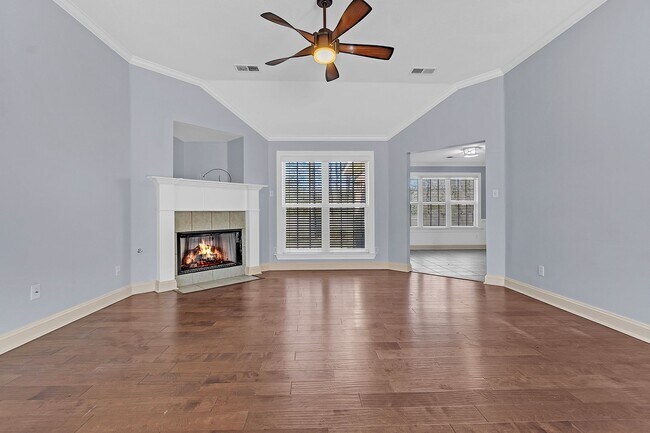 Foto del edificio - Charming Arlington Home with Modern Upgrades