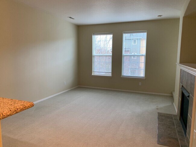 Foto del edificio - 6031 NE Maidstone St