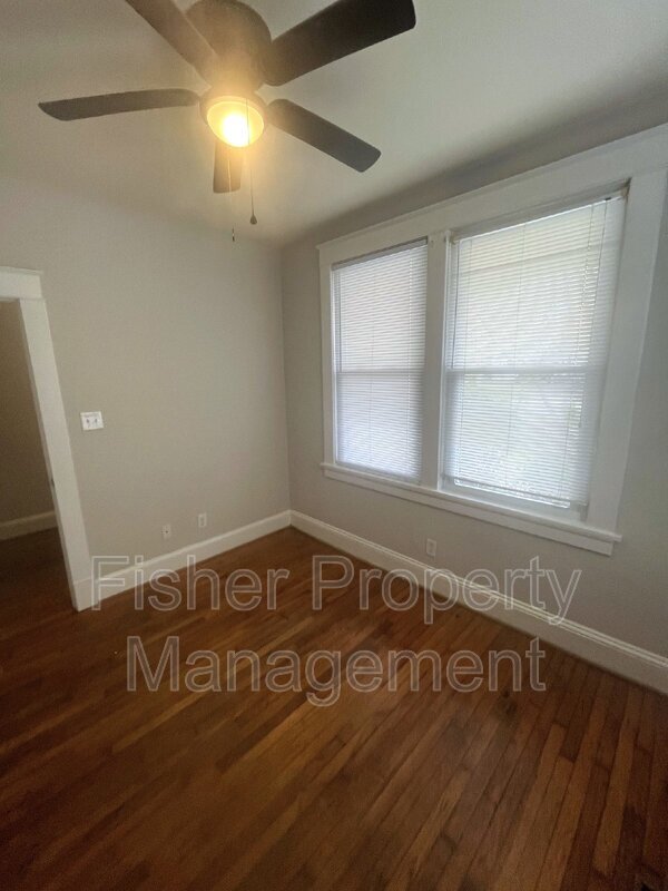 Foto del edificio - 1514 Bainbridge St
