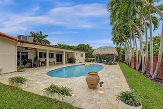 Building Photo - 1201 Washington St