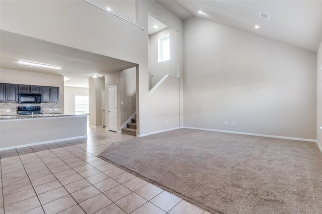 Building Photo - 5812 Roderick Dr