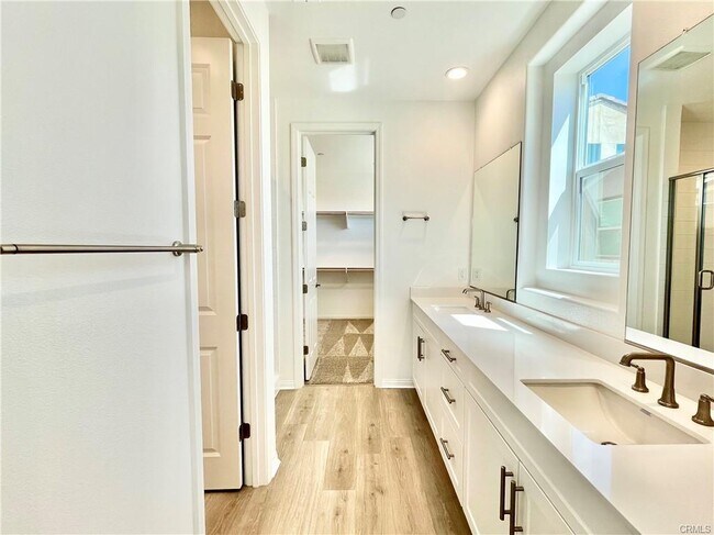 Foto del edificio - 27360 Alpine Mdws Ct