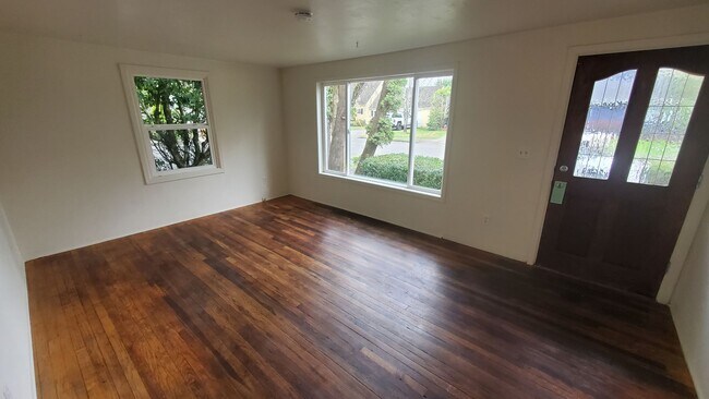 Foto del edificio - Johnson Duplex