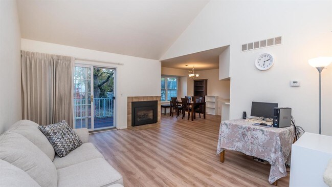 Foto del edificio - 4368 Pine Ridge Ct