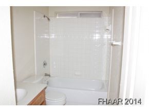 Building Photo - 3303 Toledo Dr