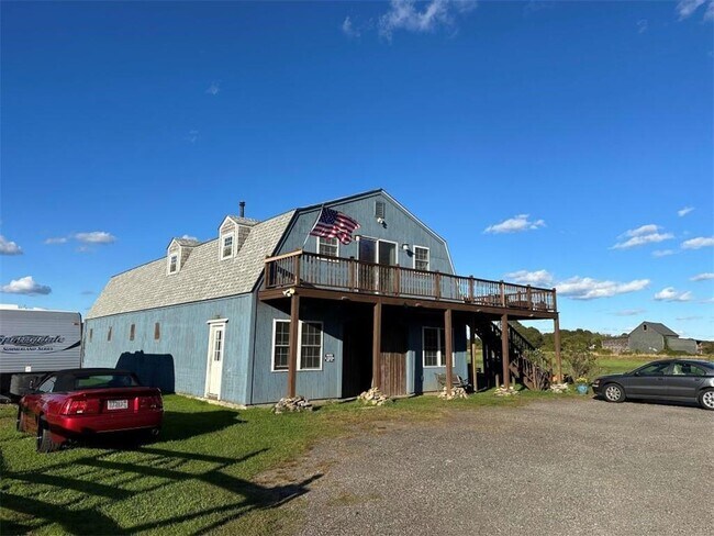 Foto del edificio - 278 Matunuck Beach Rd