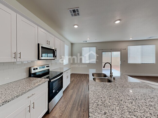 Foto del edificio - 78 Miners Reserve Ln
