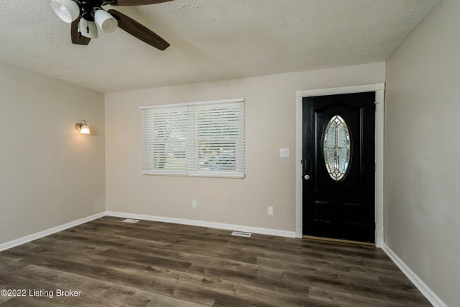 Building Photo - 5510 Gaskin Ct