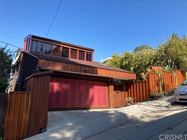 Building Photo - 1743 N Dillon St