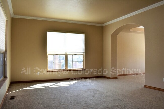 Foto del edificio - 13061 Crane Canyon Loop