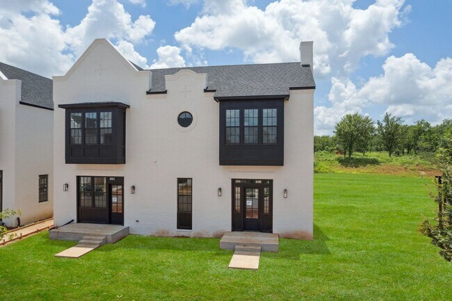 Building Photo - Natural Soul, Modern Flow, Your Boho Escape Awaits!