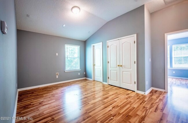 Foto del edificio - 12228 Black Walnut Ct