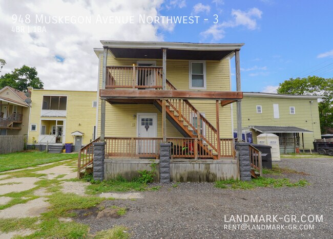 Foto del edificio - 948 Muskegon Ave NW