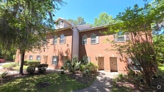 Building Photo - 1510 SW 25th Pl