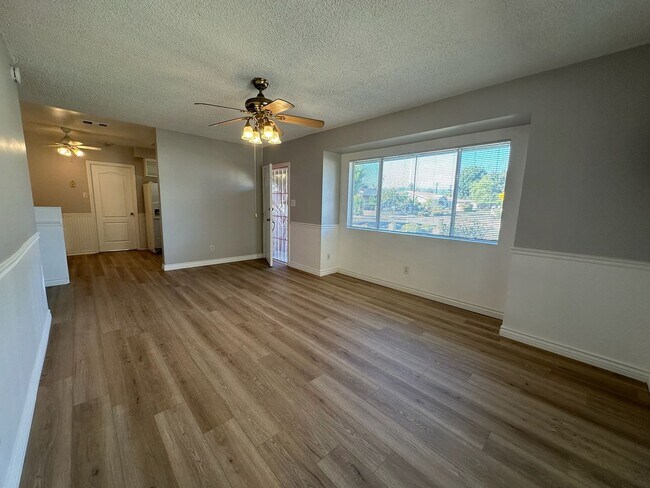Foto del edificio - SAN DIMAS CALIFORNIA CLASSIC Home 3+2