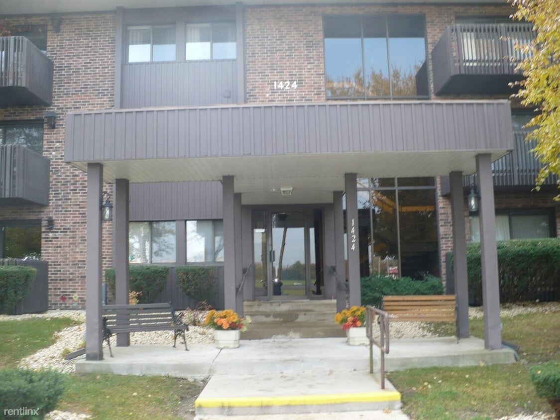 Primary Photo - 1424 Woodbridge Rd