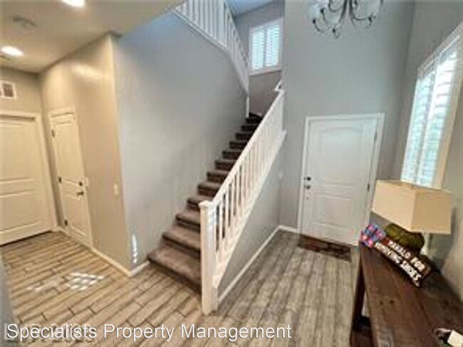 Building Photo - 4 br, 3 bath House - 6844 Pivot Point Street