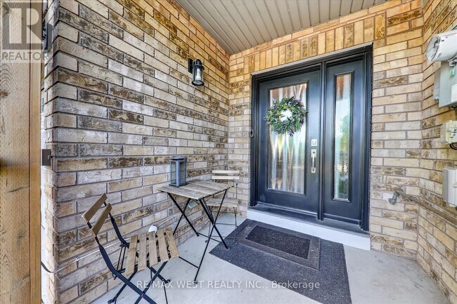Building Photo - 138 Gristone Crescent