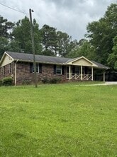 Building Photo - 100 Fleeta Dr