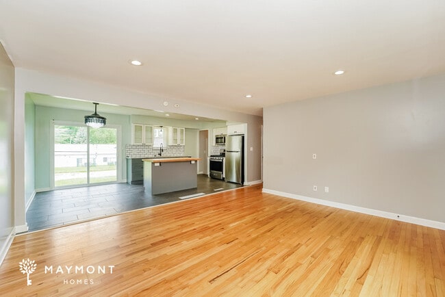 Building Photo - 1208 Galaxy Dr