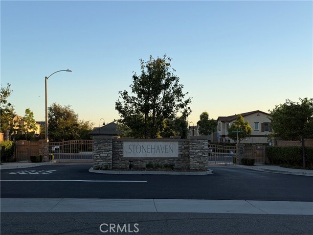 Primary Photo - 6372 Keystone Way