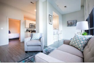 Building Photo - 1833 Lombard St