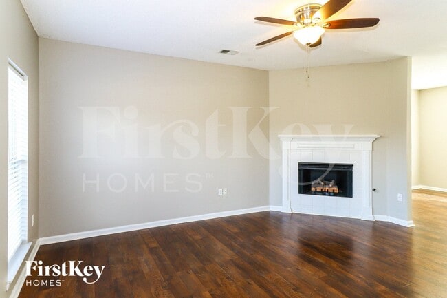 Foto del edificio - 9987 Woodland Birch Dr