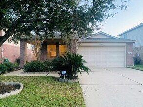 Building Photo - 19319 Christine Crossing Dr