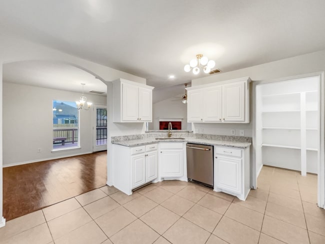 Building Photo - 187 Moonlight Pl