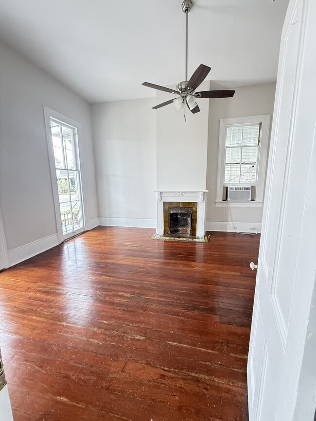 Building Photo - 4903 Camp St