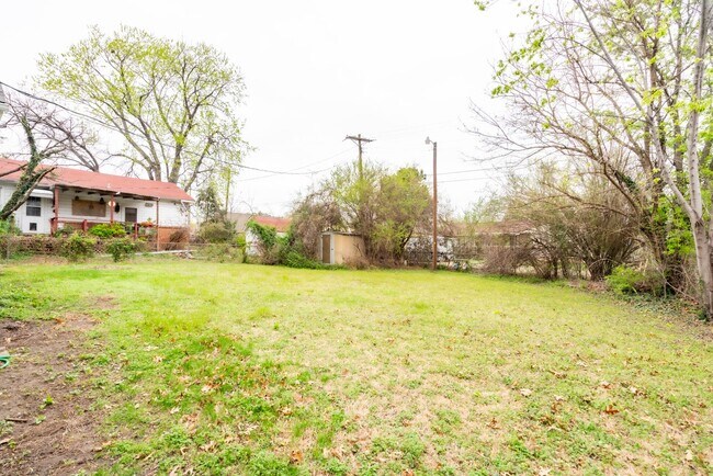 Foto del edificio - Cute Tulsa Home Available Now! 3 bedrooms ...
