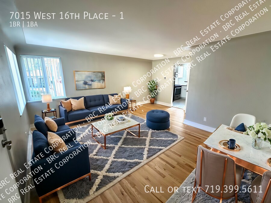 Foto del edificio - 7015 W 16th Pl