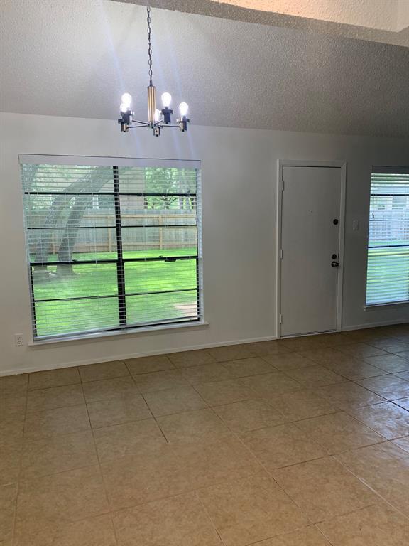 Building Photo - 12810 Poquoson Dr