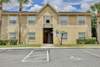 Building Photo - 9825 Turf Way