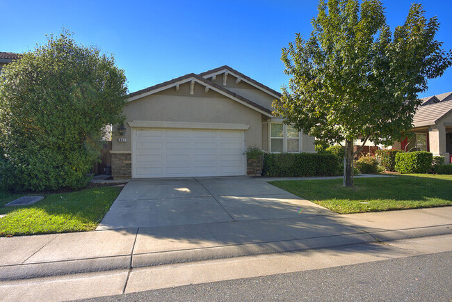 Building Photo - Gorgeous Home In Lincoln Crossing