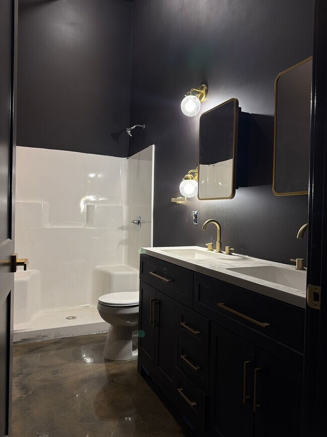 Foto del edificio - 2 bedroom/1 bathroom NEW LUXURY apartment in Red Lion, PA