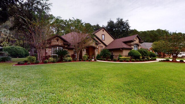 Foto del edificio - 7911 Vineyard Lake Rd N