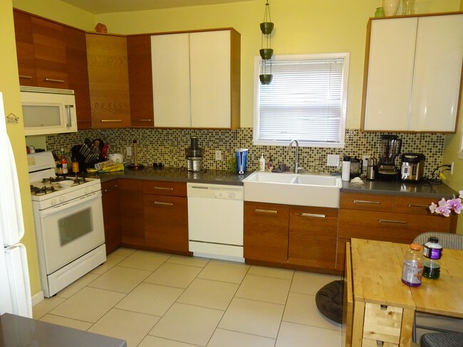 Foto del edificio - 485 36th St
