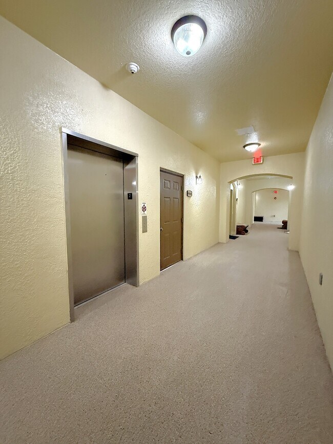 Building Photo - 8256 Maritime Flag St