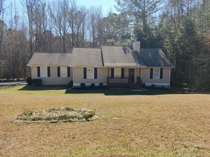 Primary Photo - 11 Laurel Wood Ln