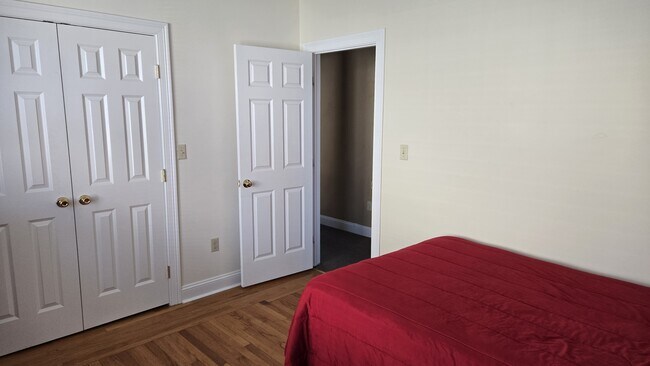 Dormitorio - 47 Hotchkiss St