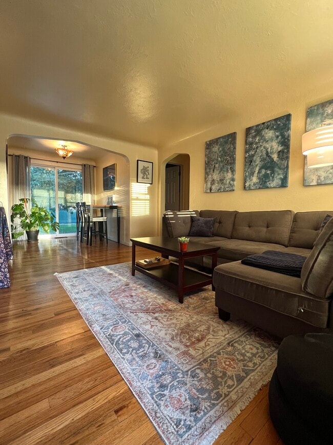 Foto del edificio - 4970 Clay St