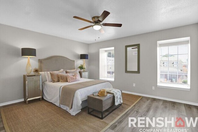 Building Photo - Rhodes Townhomes - Two Story 2 Bedrooms / ...