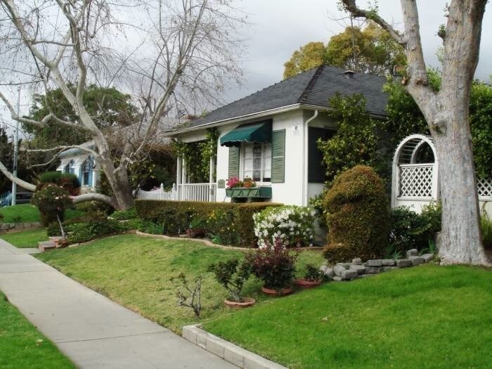 Primary Photo - 981 W Glenoaks Blvd